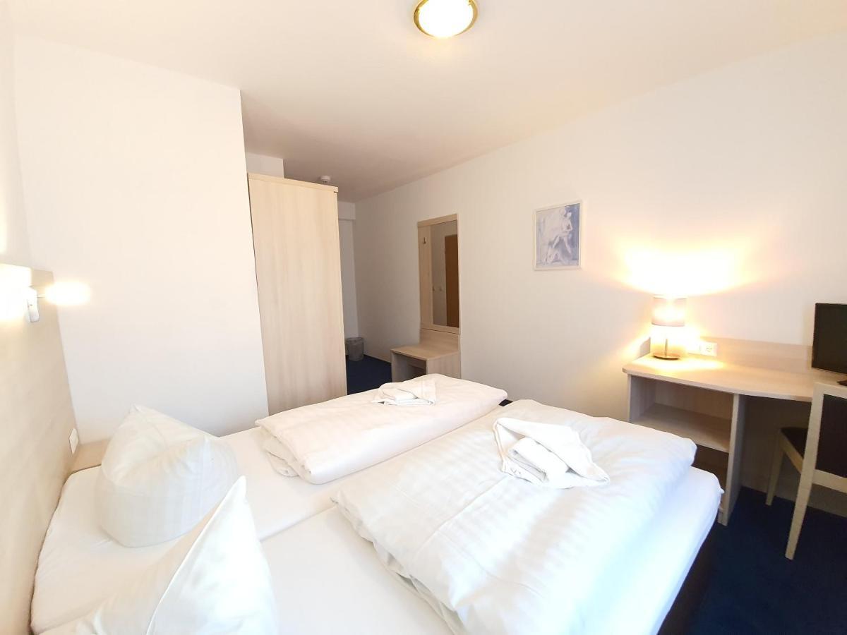Comfort Single Room